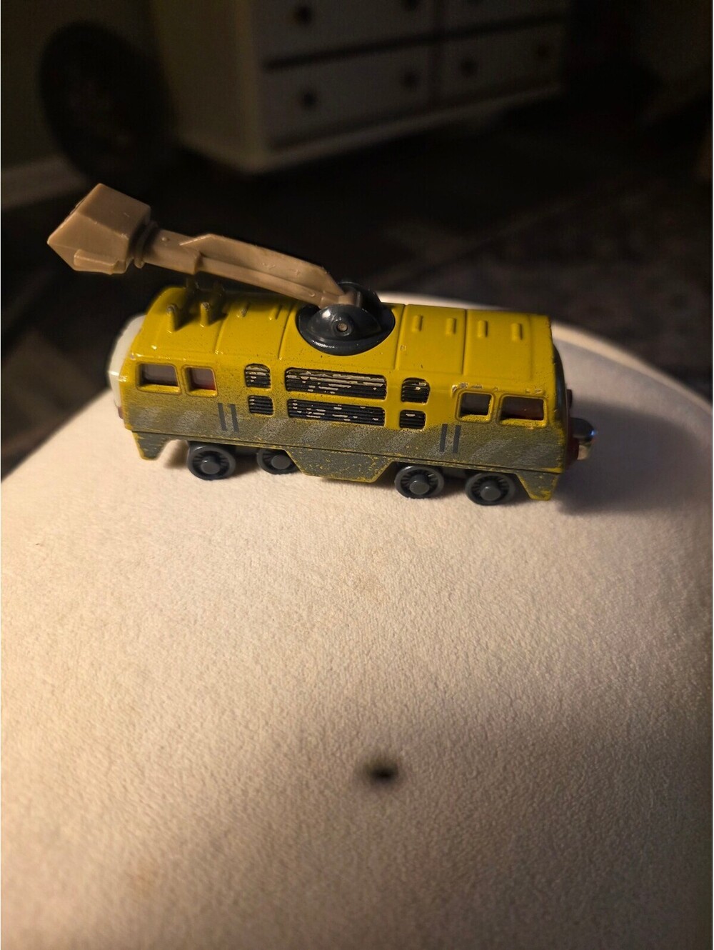 Vintage Yellow Thomas & Friends Die-Cast Crane Engine Toy learning curve